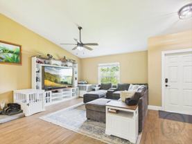 2265 Sw Grosspoint St - Photo 1 of 1