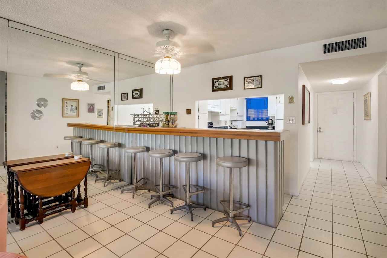 3154 Via Poinciana #116 - Photo 5 of 19