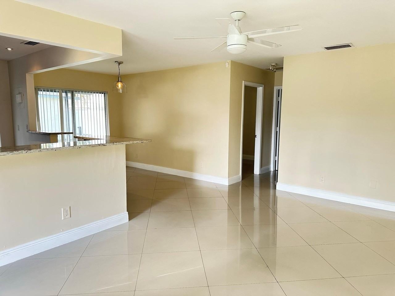 3001 Nw 4th Ter #152 - Photo 6 of 36