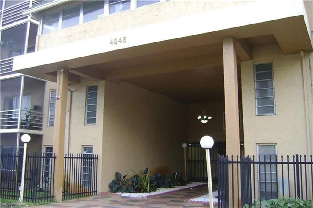 4848 Nw 24th Ct #136