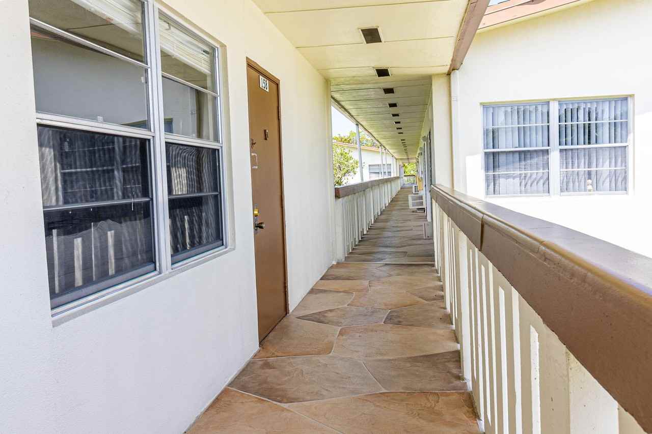 158 Mansfield D - Photo 3 of 46