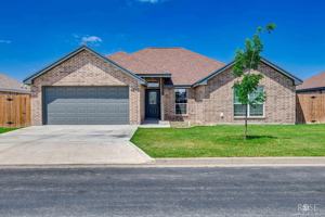 featured image of 1913 Lamplighter Ln