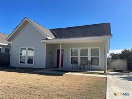 featured image of 1220 Diamondhead Dr
