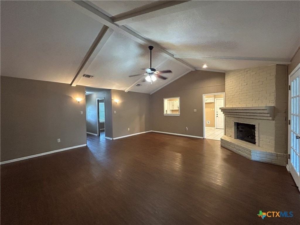 826 Timber Dr - Photo 4 of 43