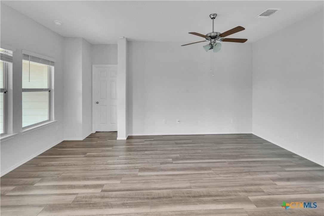 1303 Prospector Trl - Photo 6 of 31
