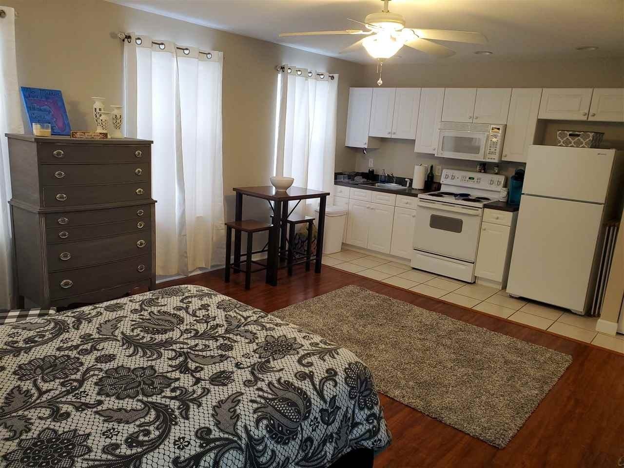 4069 Shady View Ln - Photo 2 of 9