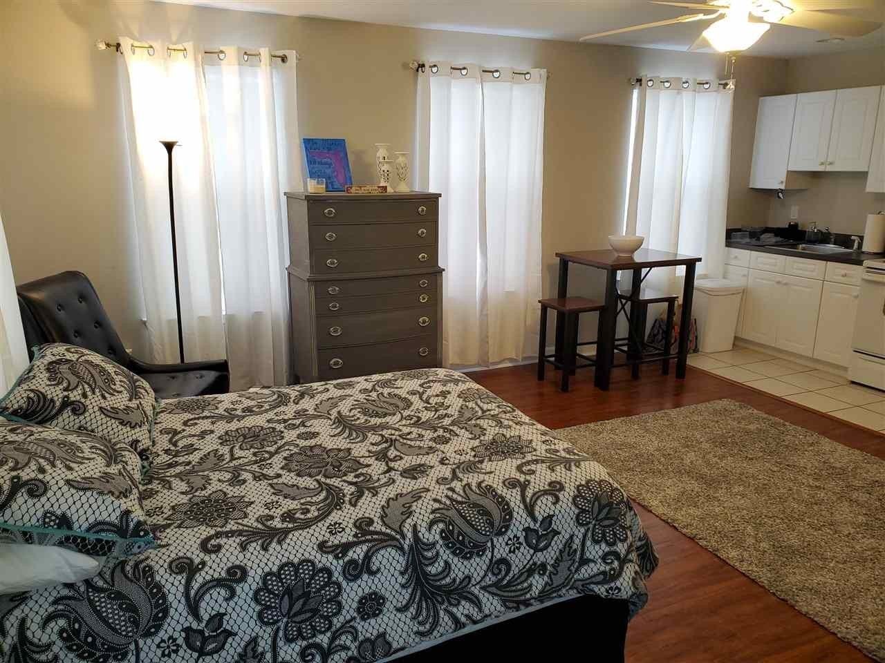 4069 Shady View Ln - Photo 3 of 9