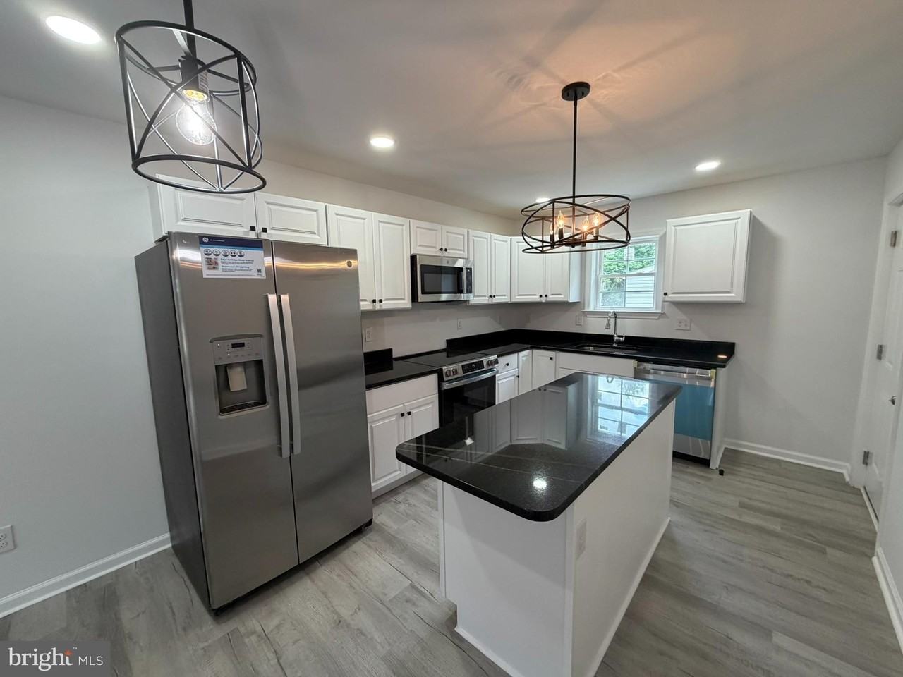 461 Millchop Ln - Photo 6 of 19