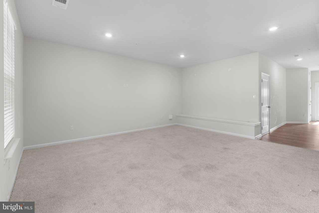 1756 Red Fox Trl - Photo 5 of 35