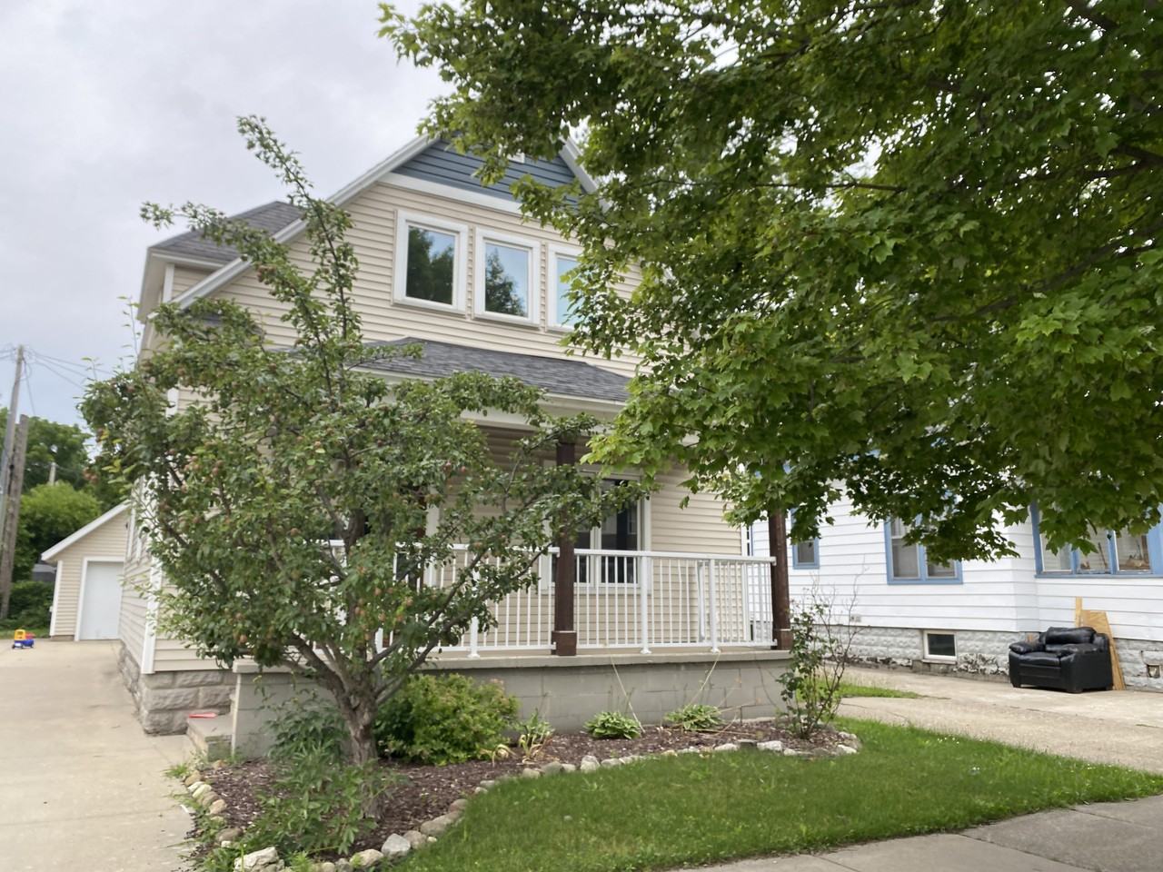 444 College Ave #1 - Photo 2 of 24