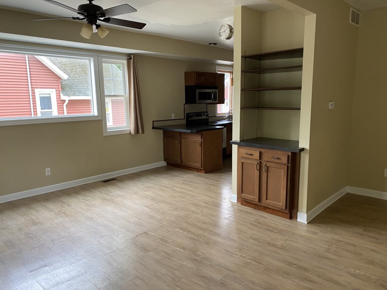 444 College Ave #1 - Photo 6 of 24