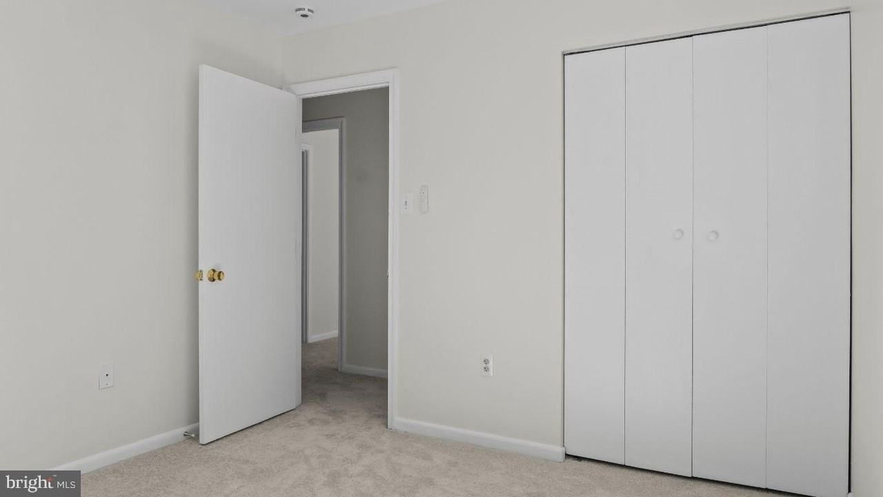 18531 Bay Leaf Way - Photo 6 of 33