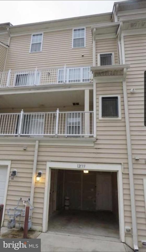 12133 Open View Ln #206 - Photo 3 of 21