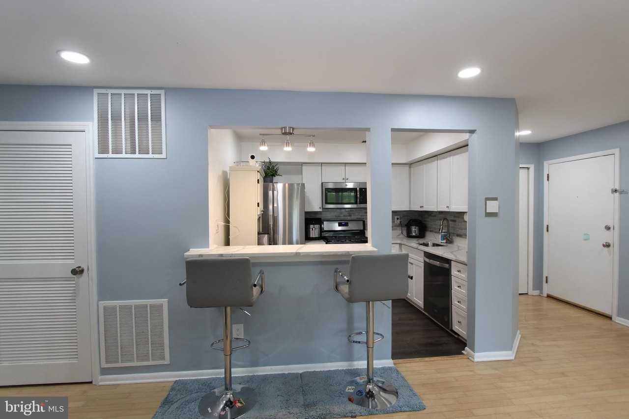119 Acadia Ct #3 - Photo 6 of 24