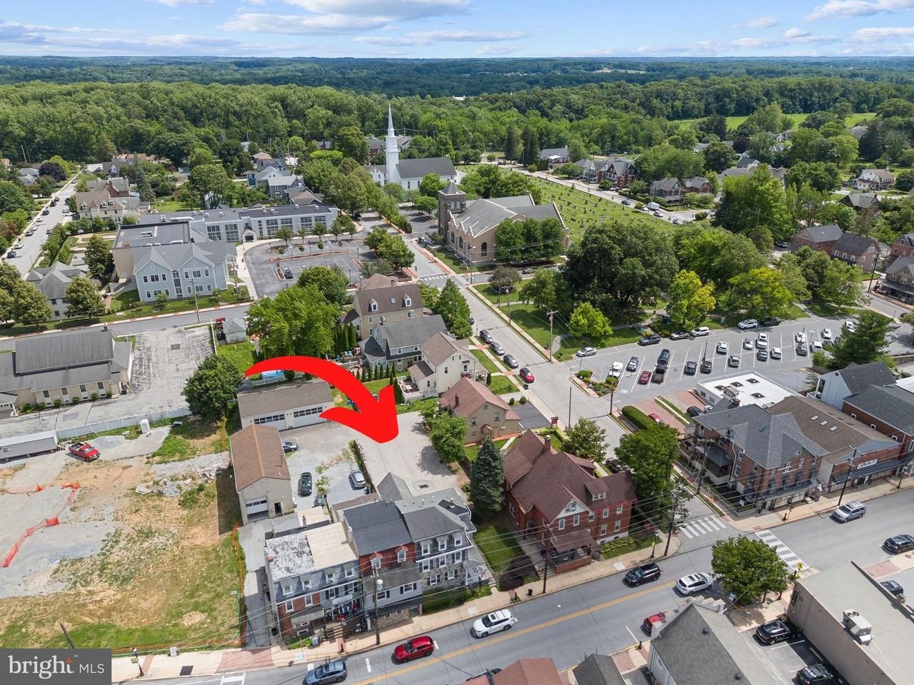116 E King St - Photo 2 of 27