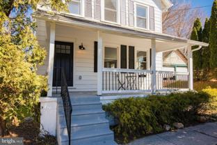 933 Henry Ave - Photo 1 of 1