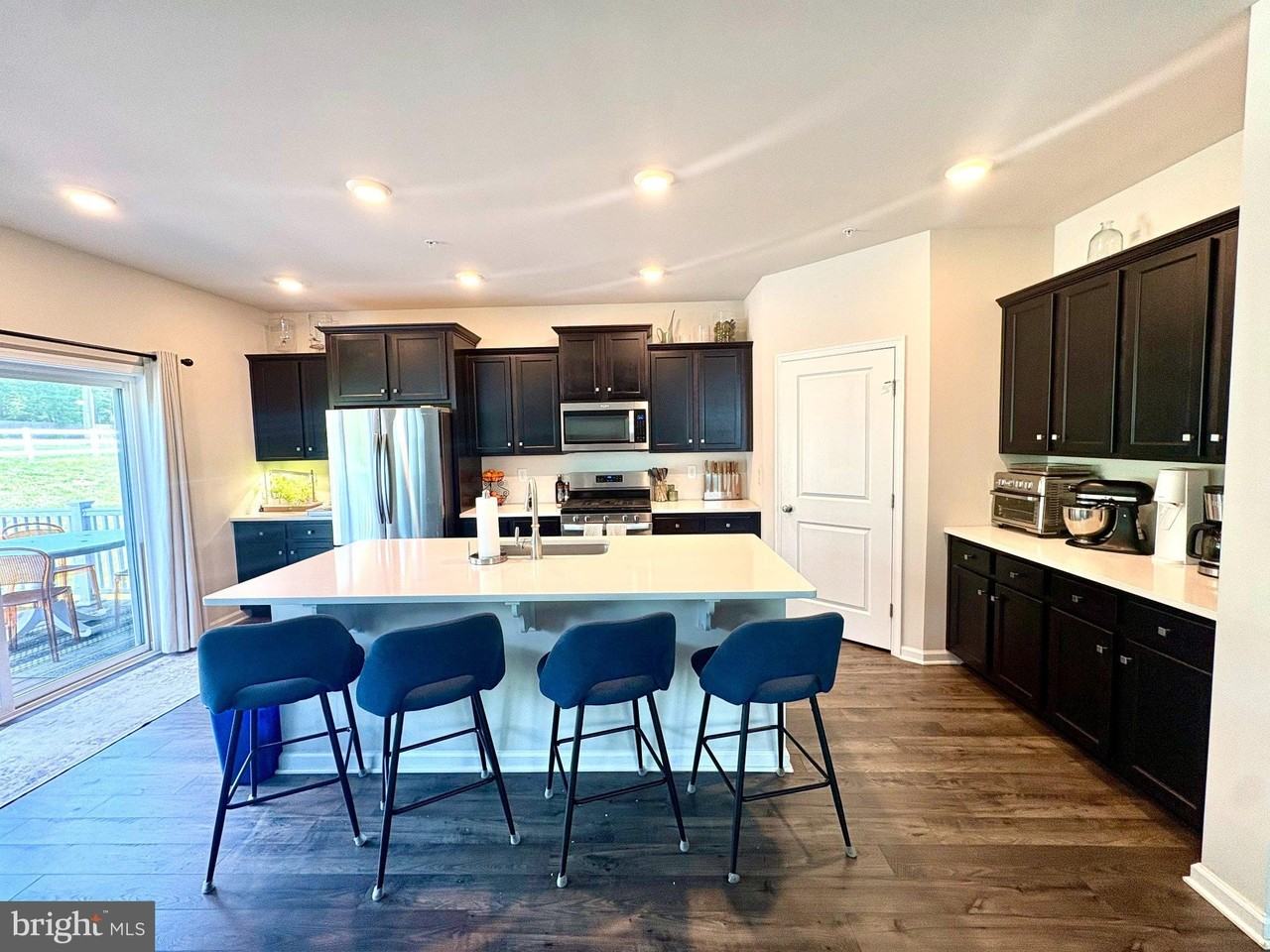 8 Egret Way - Photo 2 of 10