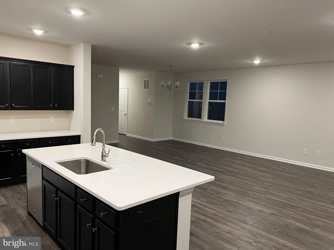 8 Egret Way - Photo 4 of 10