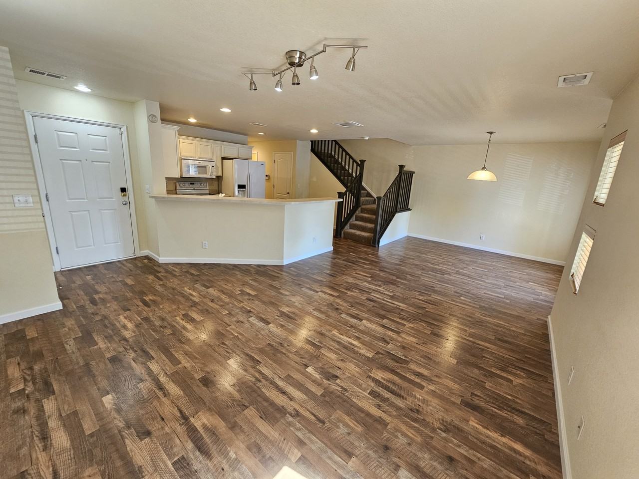 11963 Riverstone Cir #10C - Photo 4 of 19