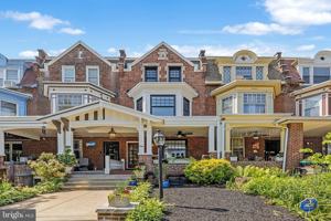 featured image of 4638 Locust St