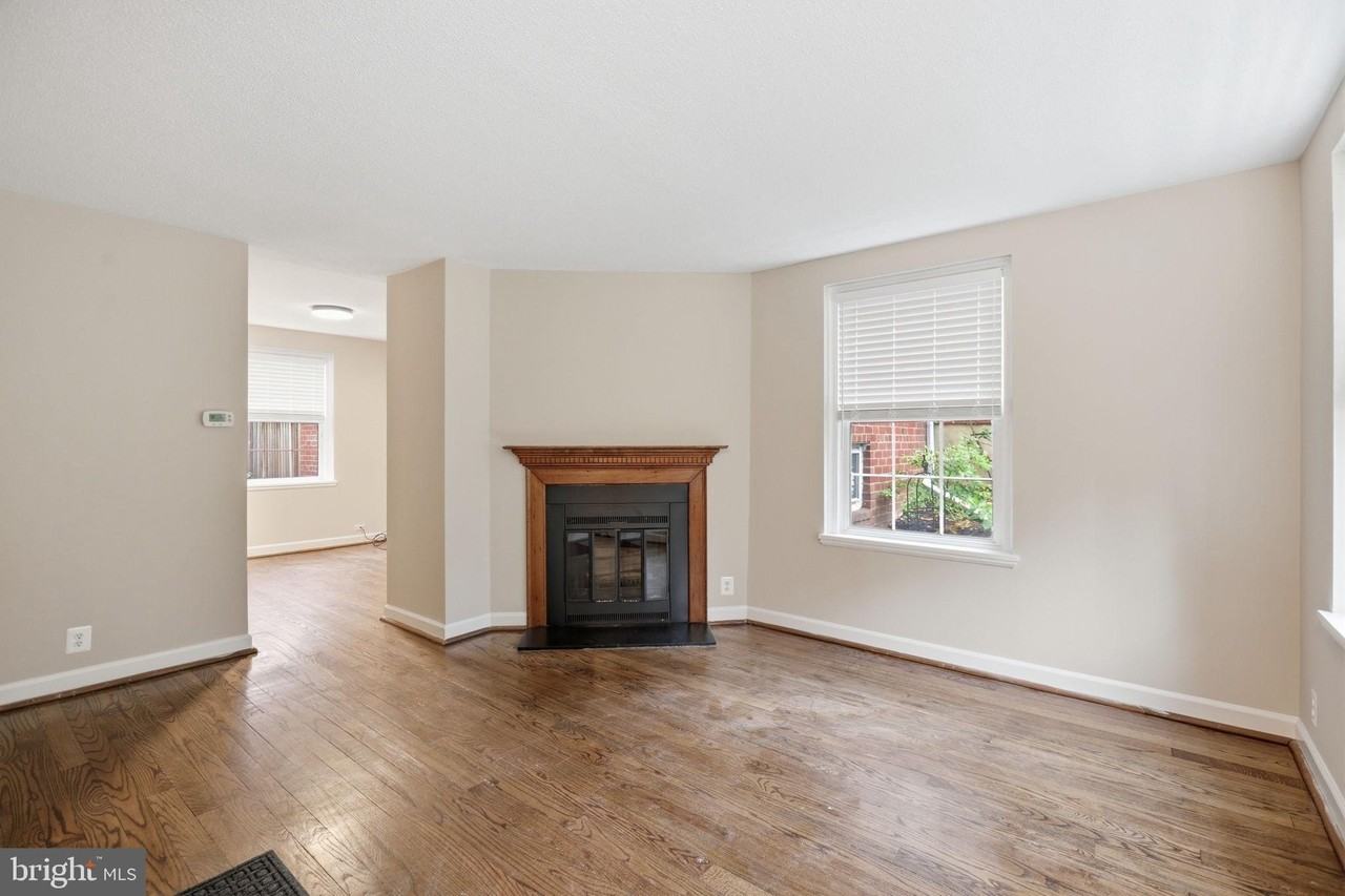4844 28th St S #B - Photo 2 of 25