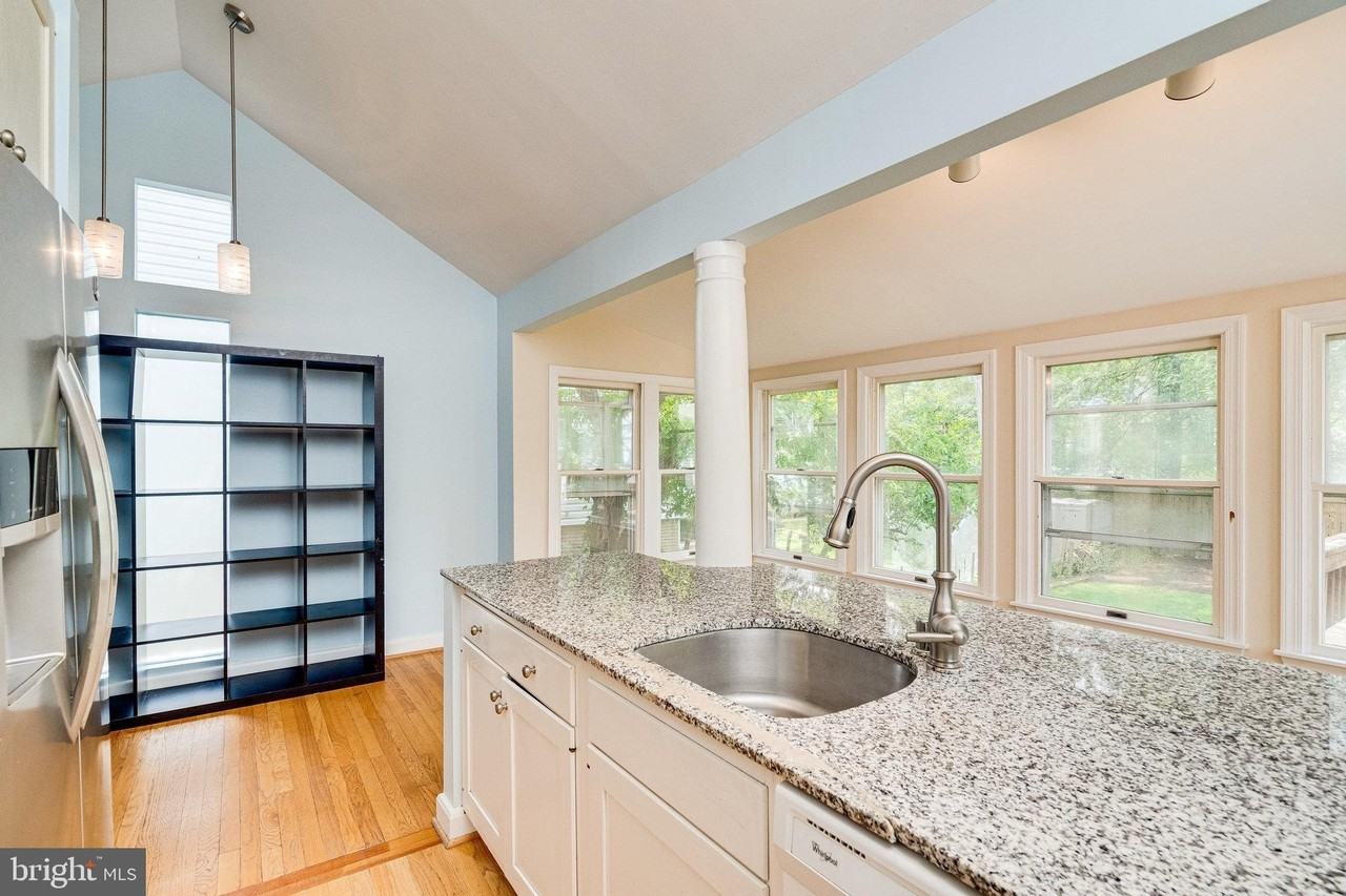 3520 14th St N - Photo 7 of 50