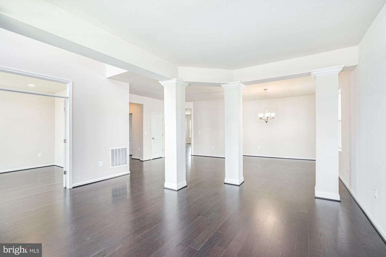 298 Norland Knoll Dr - Photo 4 of 44