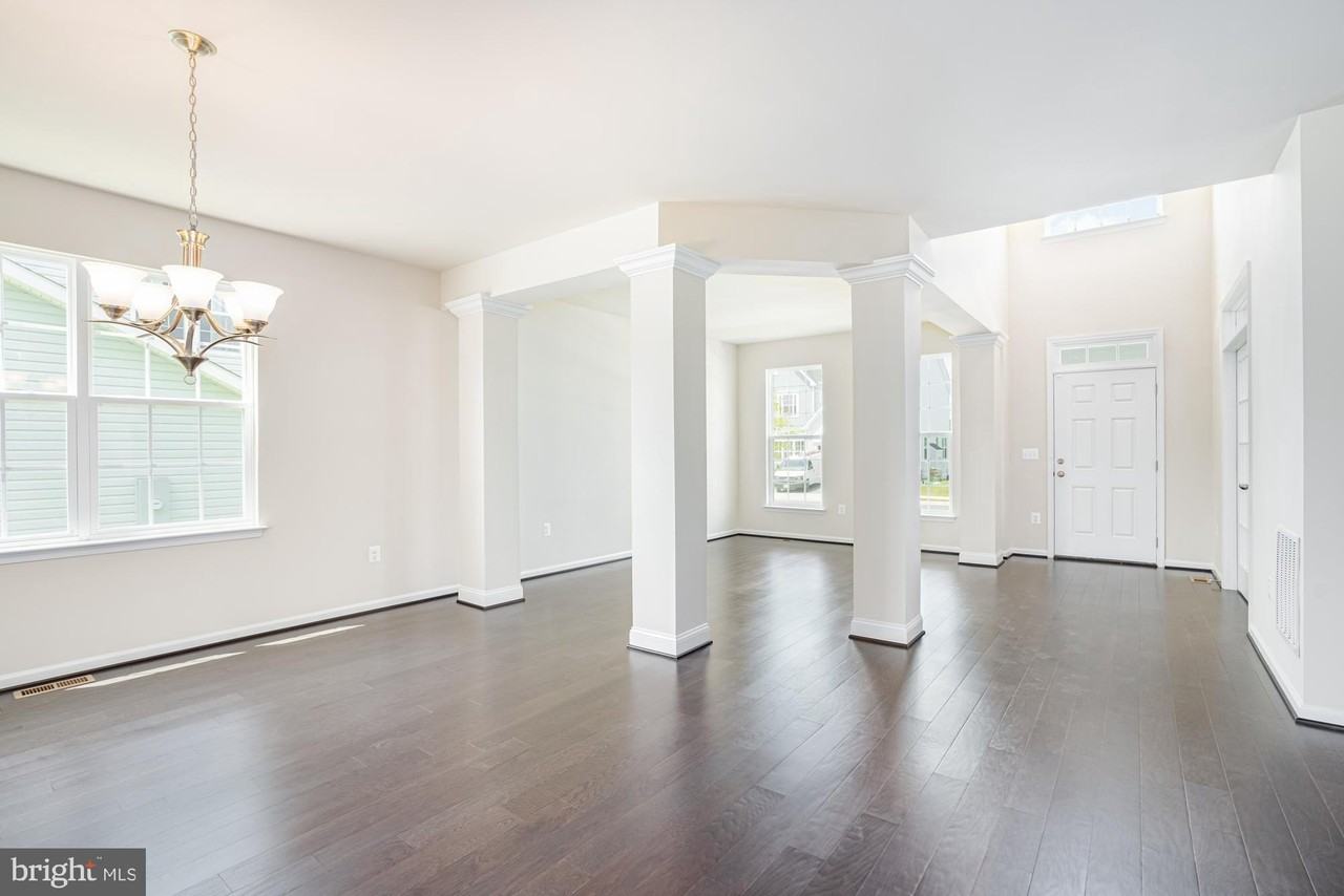 298 Norland Knoll Dr - Photo 6 of 44