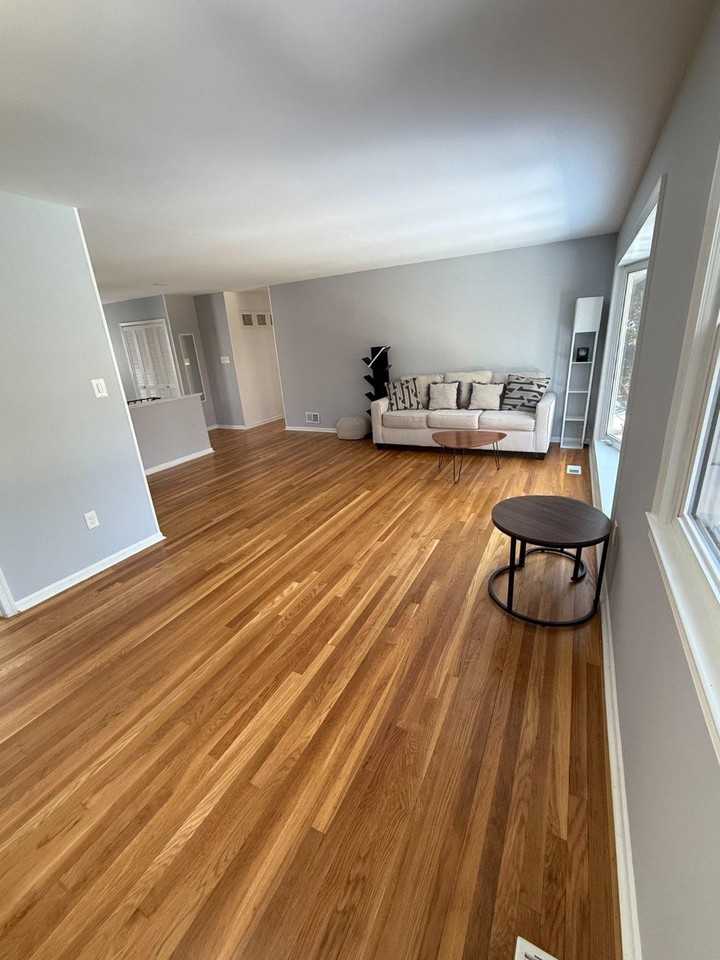 1716 Pine Valley Dr - Photo 2 of 18