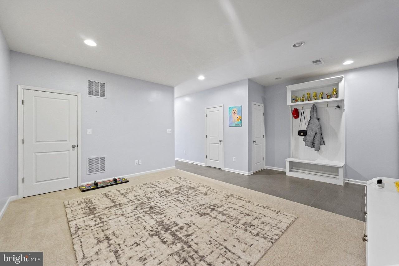 42265 Riggins Ridge Ter - Photo 7 of 50