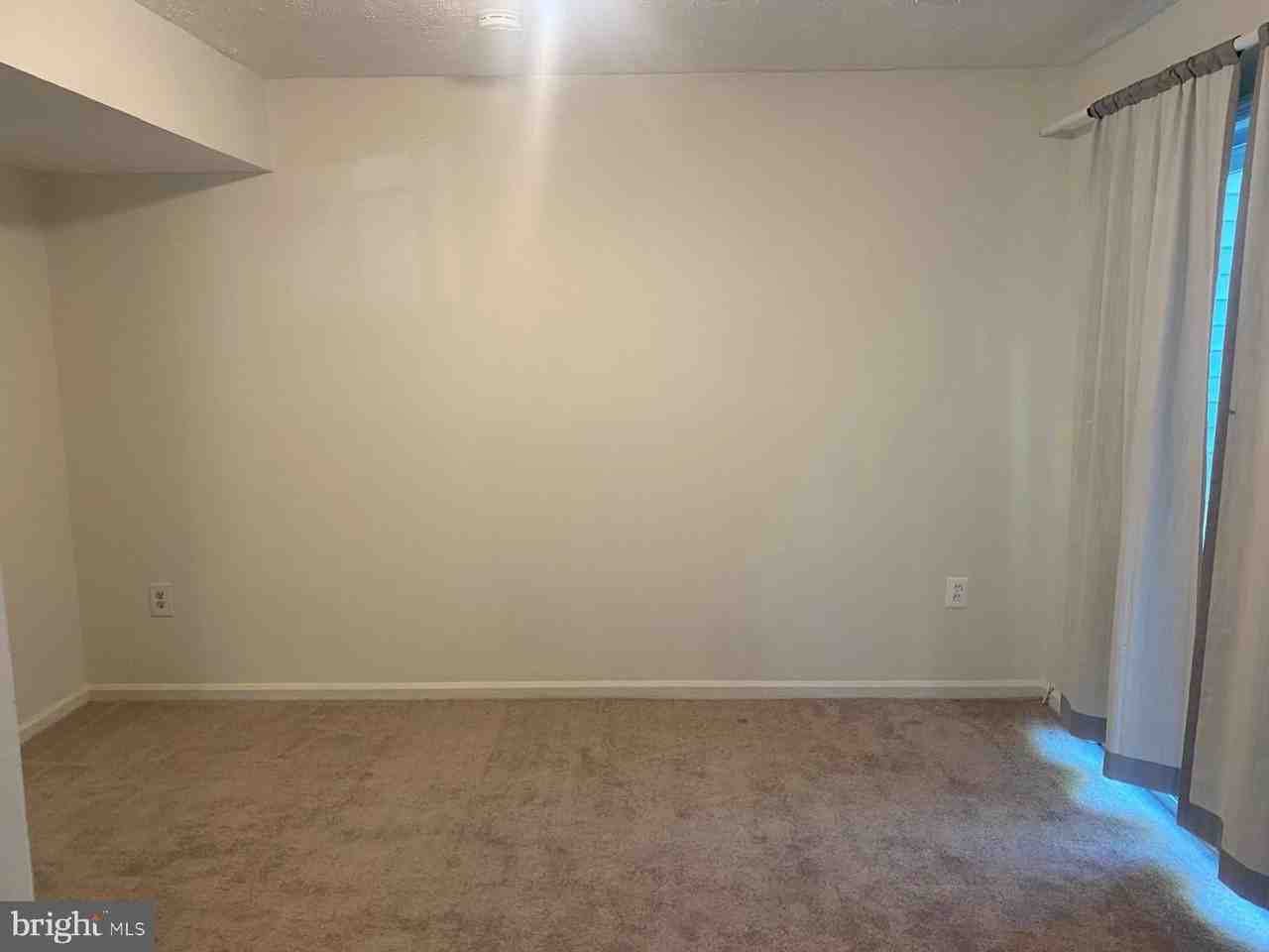 8637 Cartwright Ct - Photo 7 of 24