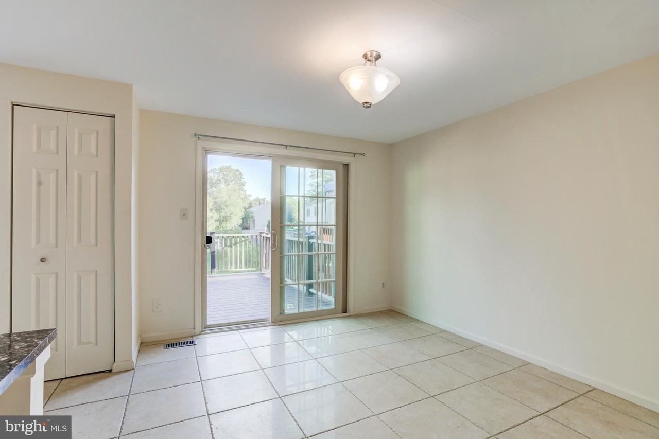 12830 Evansport Pl - Photo 4 of 31