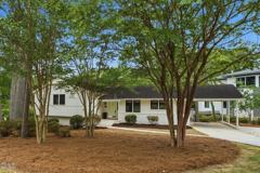 4901 Yadkin Dr - Photo 1 of 1