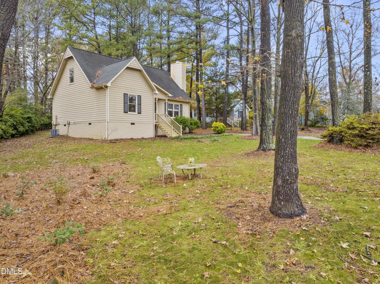 103 Bushberry Ct - Photo 3 of 46