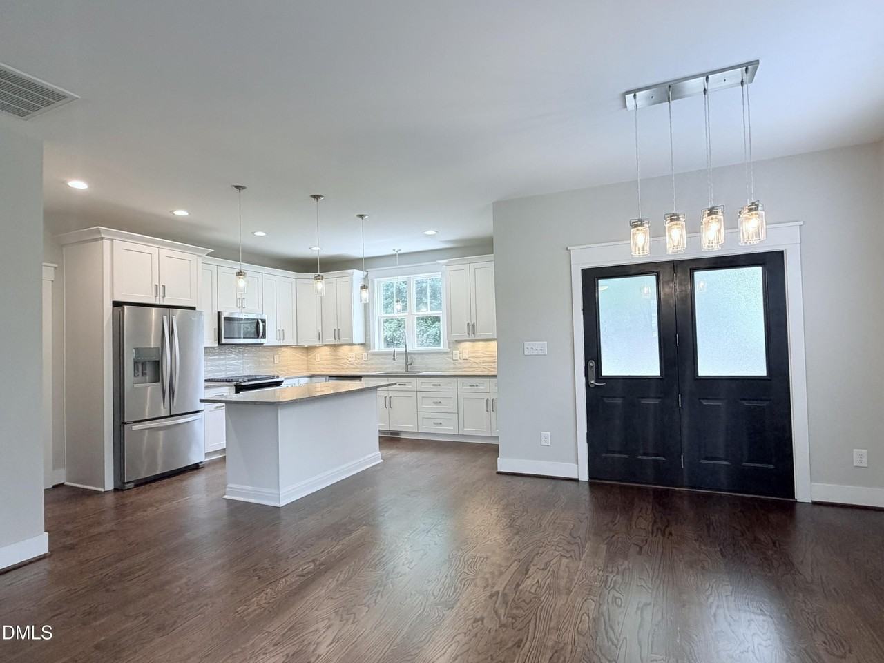 1023 Brighton Rd - Photo 3 of 18