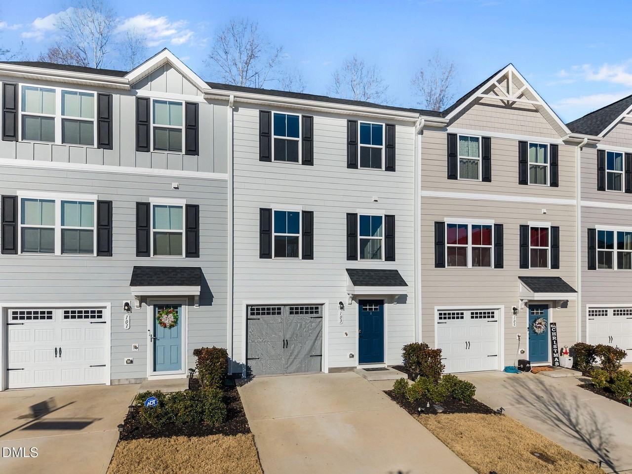 103 Equinox Ridge Ter - Photo 3 of 46