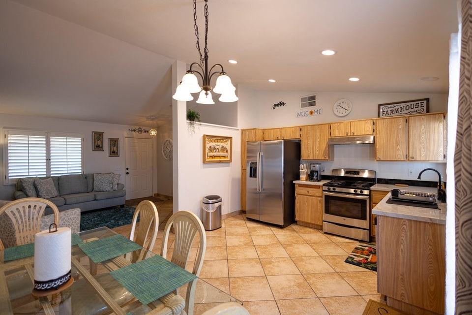 47800 Madison St Unit 37 - Photo 3 of 16