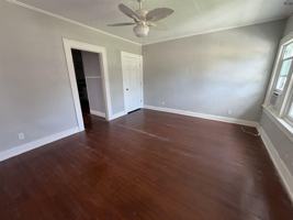 featured image of 1824 Collins Ave