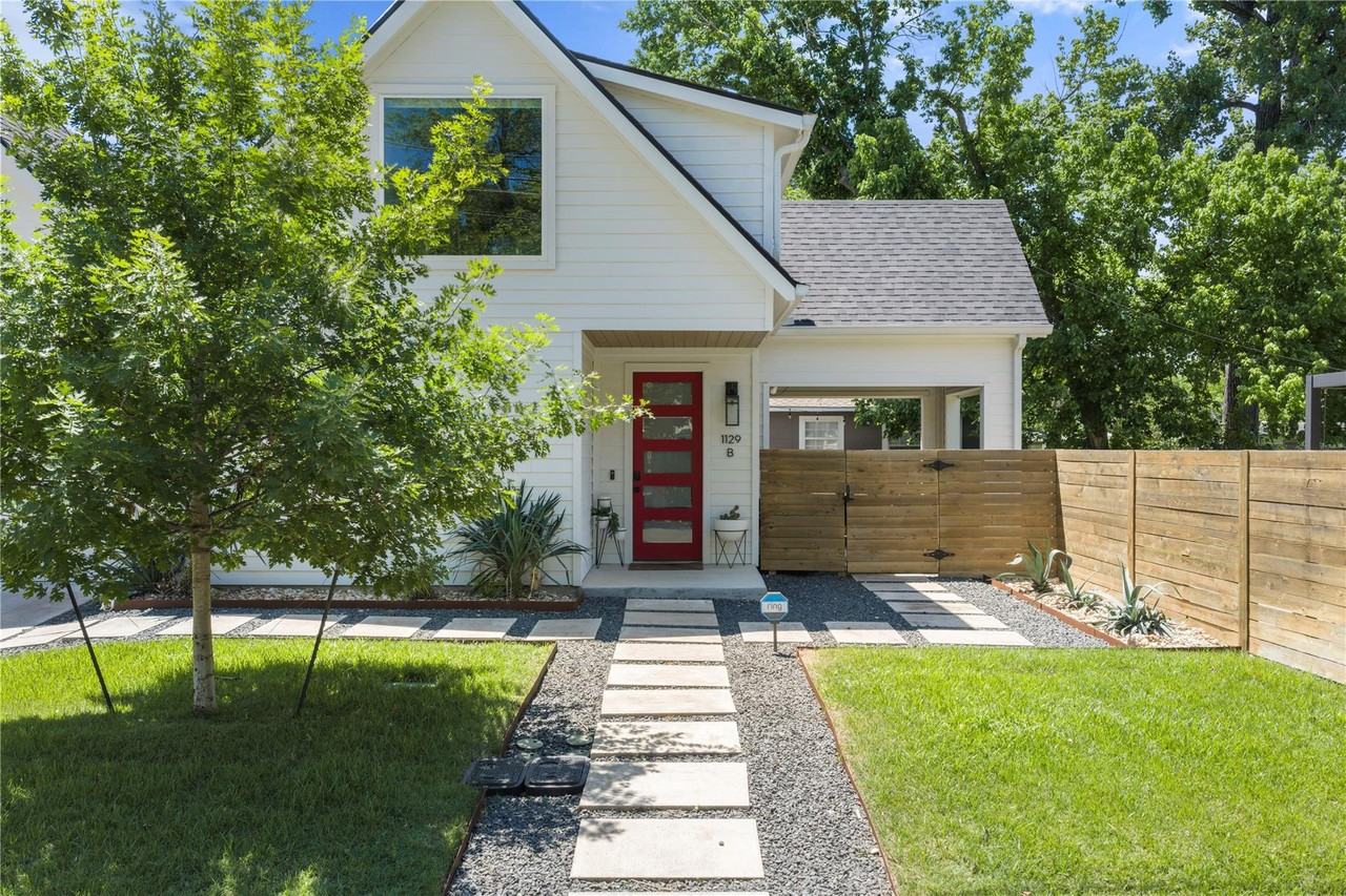 1129 Henninger St - Photo 2 of 34