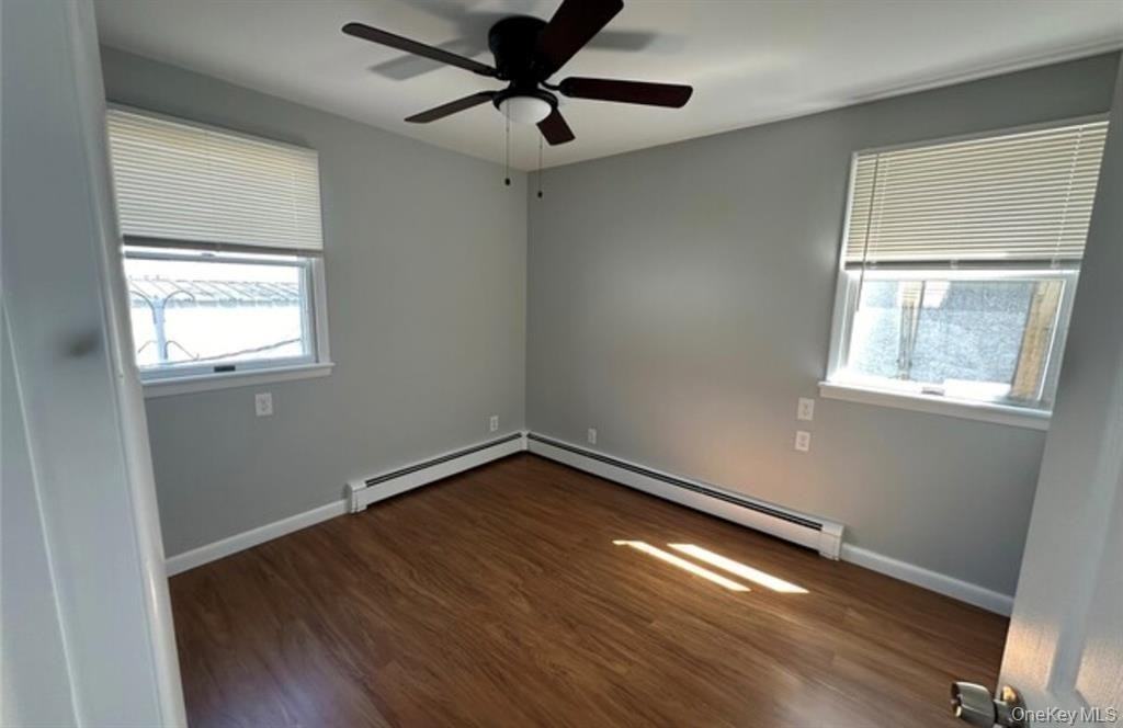 527 W Market St - Photo 5 of 19