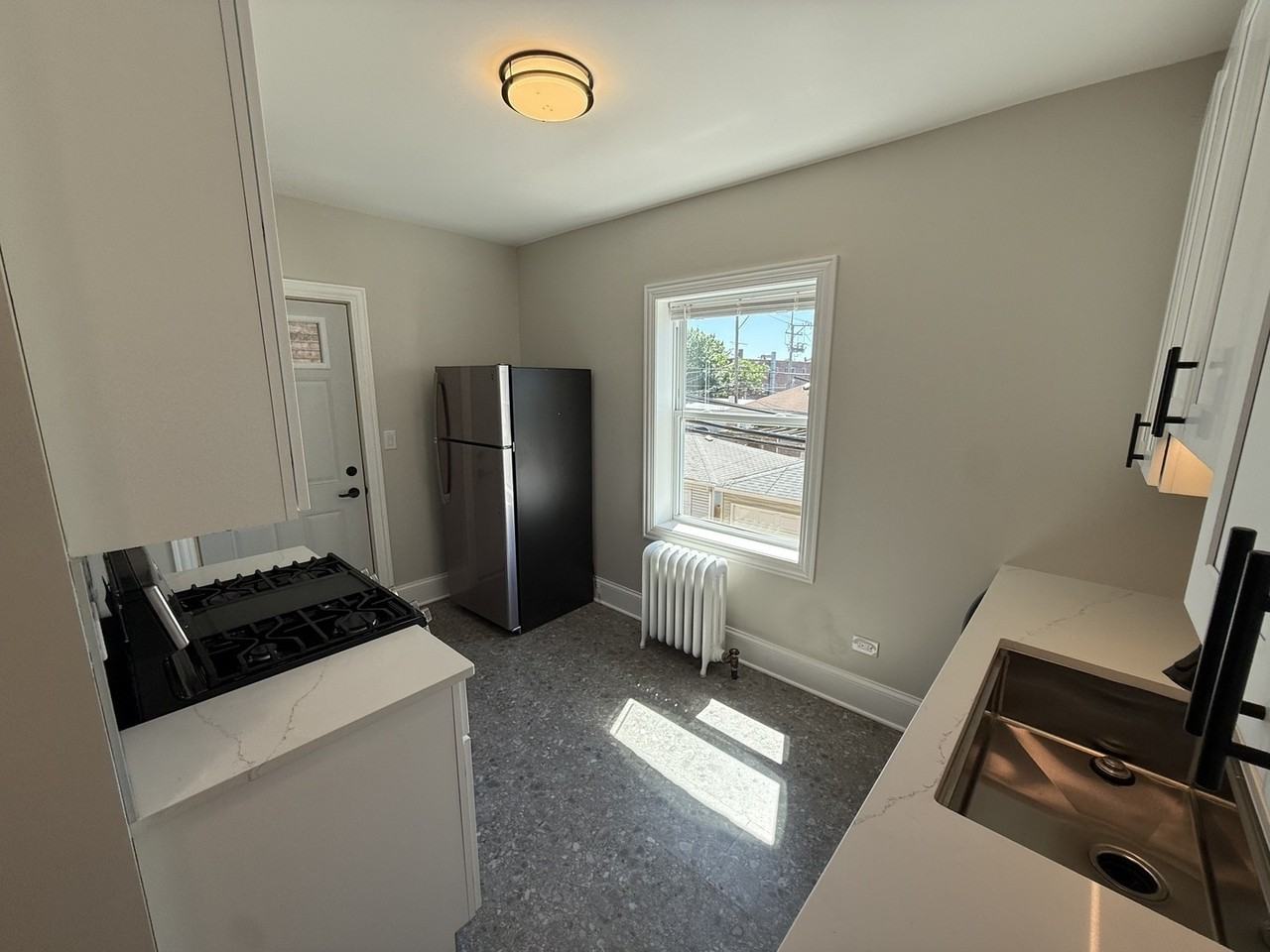 6416 N Richmond St ##3b - Photo 4 of 10