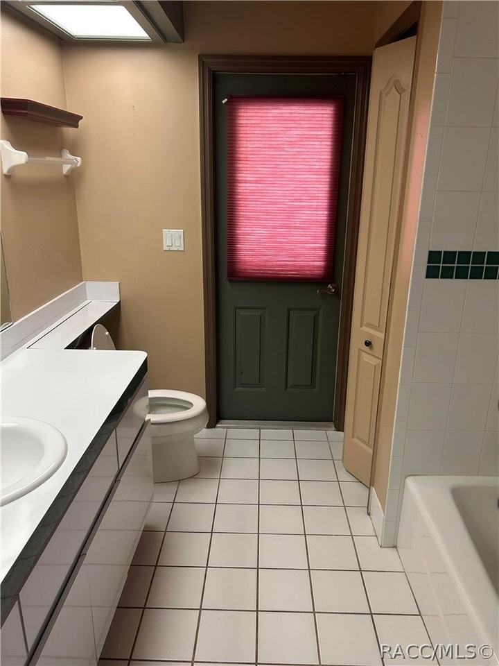 1229 E Rockefeller Ln - Photo 5 of 7