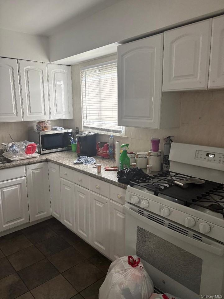 26 Quebec Rd ##2 - Photo 5 of 13