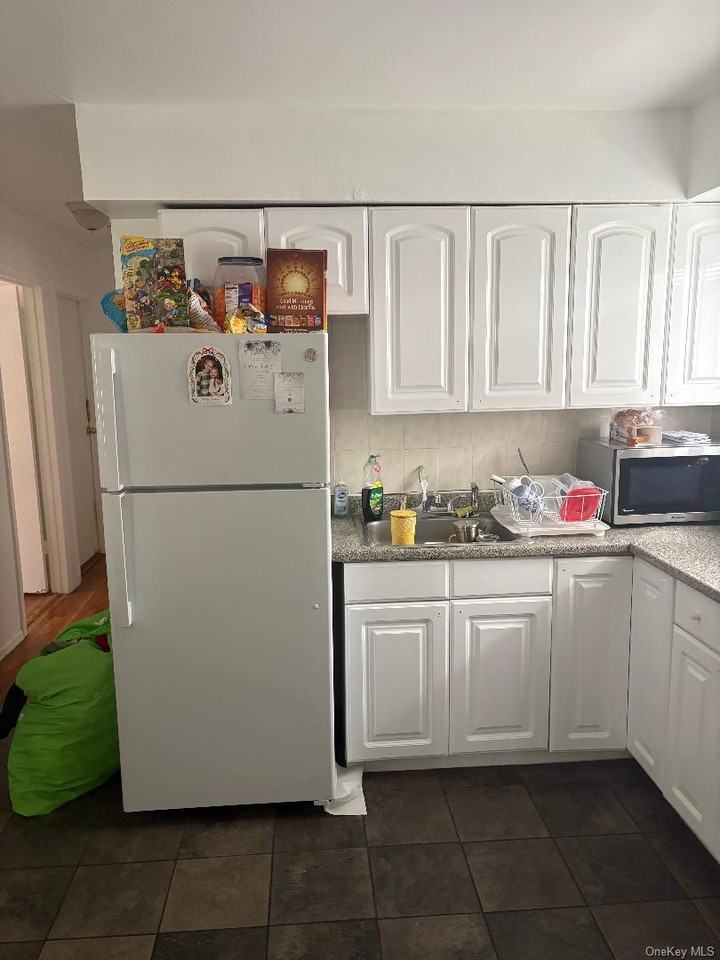 26 Quebec Rd ##2 - Photo 6 of 13