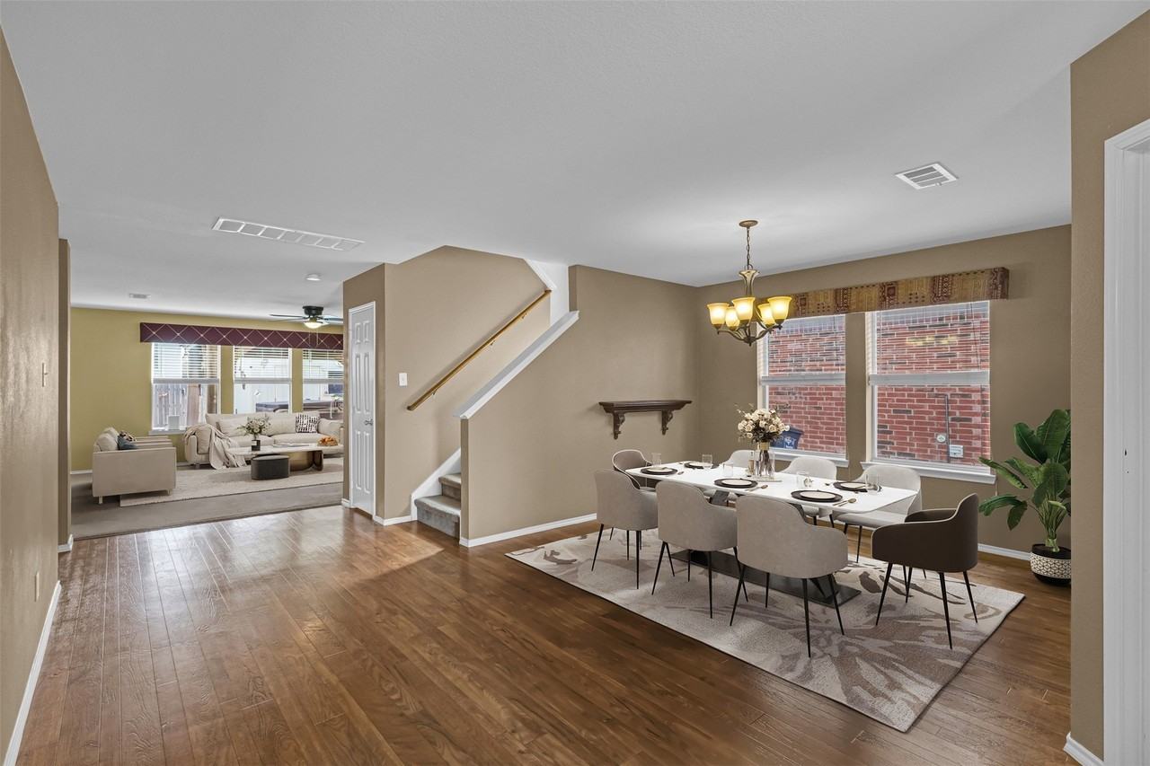 4333 Highgate Rd - Photo 3 of 30