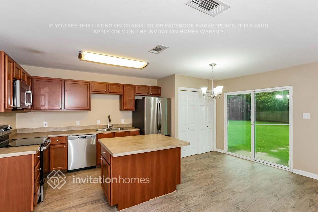 2308 Tallowood Ct - Photo 6 of 17