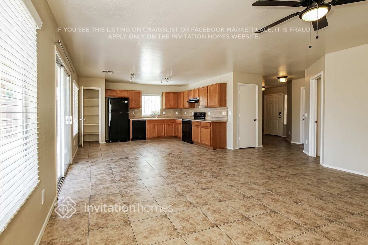 11976 W Granada Rd - Photo 5 of 18
