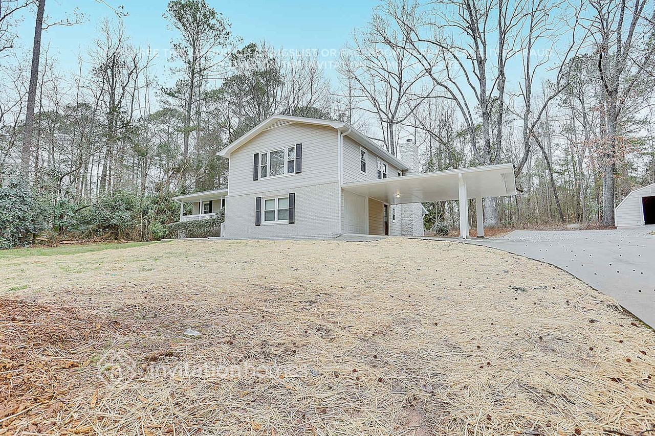 1851 Birch Ct Sw - Photo 3 of 25
