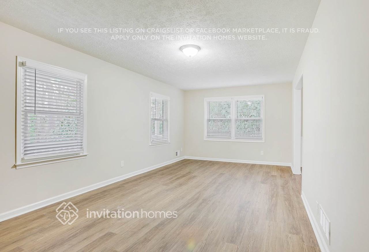 1851 Birch Ct Sw - Photo 5 of 25