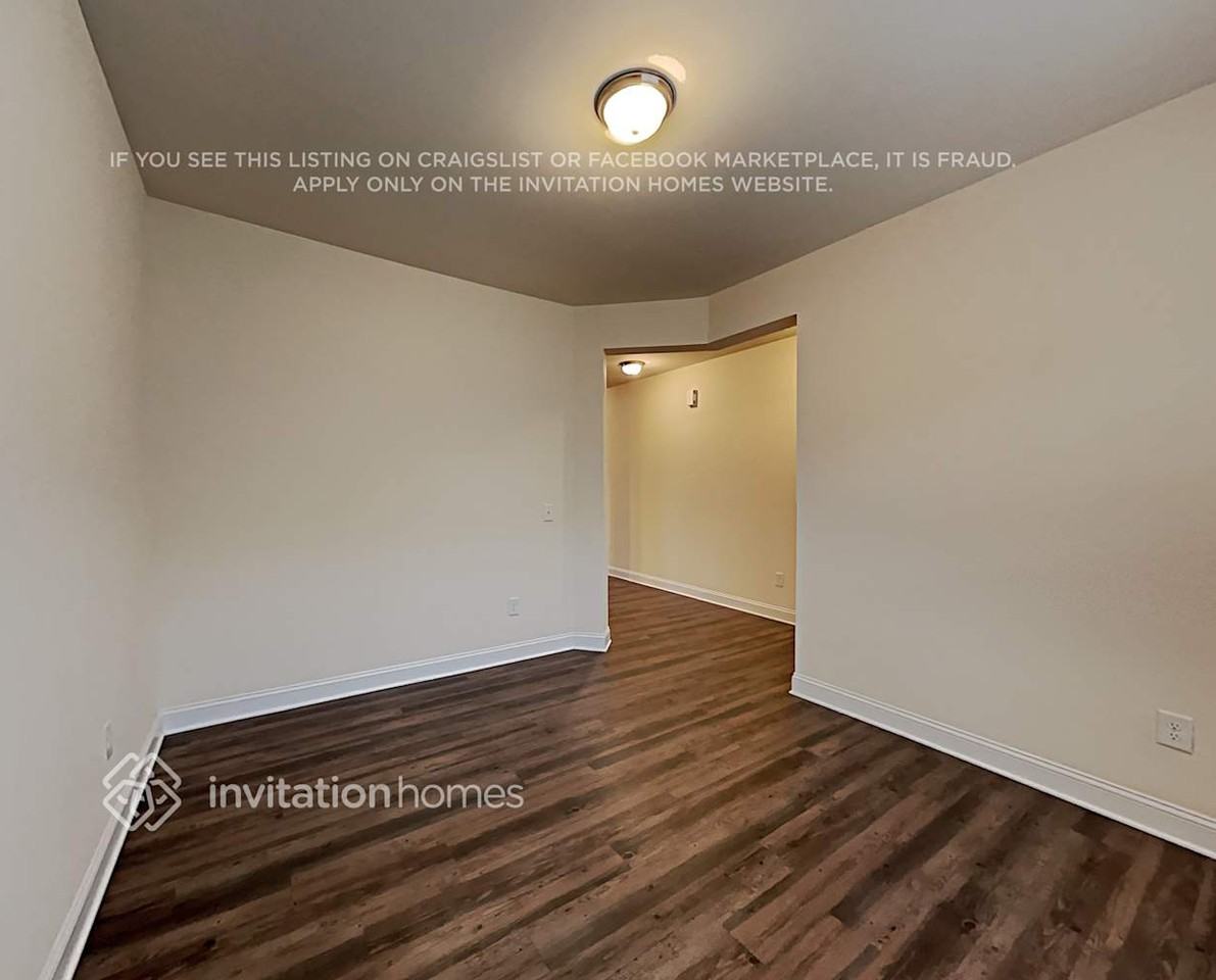 9812 Maywine Cir - Photo 4 of 18